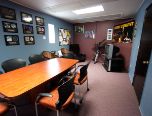 room-lounge2